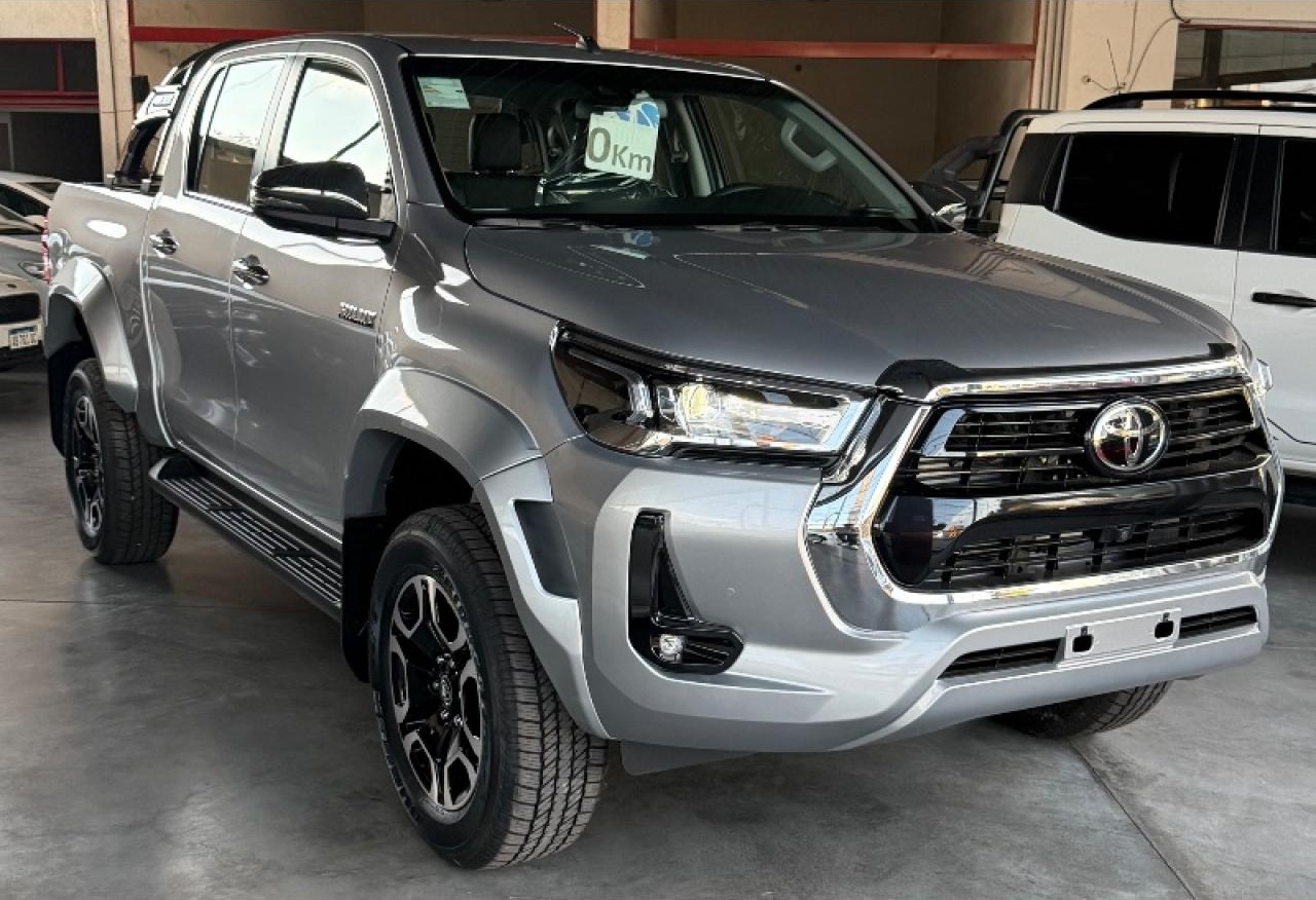 Toyota Hilux Srx 0km At 4x2