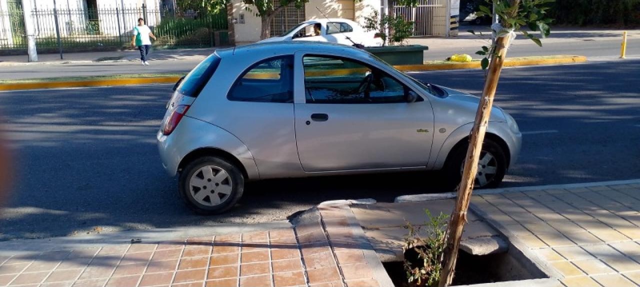Ford Ka Viral 2008