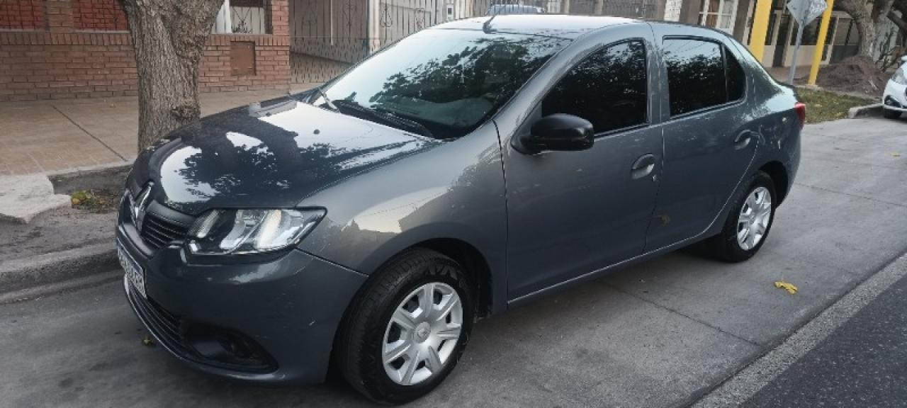 Renault Logan Autentique 2016