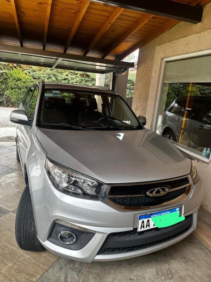 Particular Vende (impecable) Chery Tiggo 2016