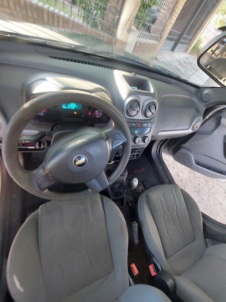 Chevrolet Montana 1.8