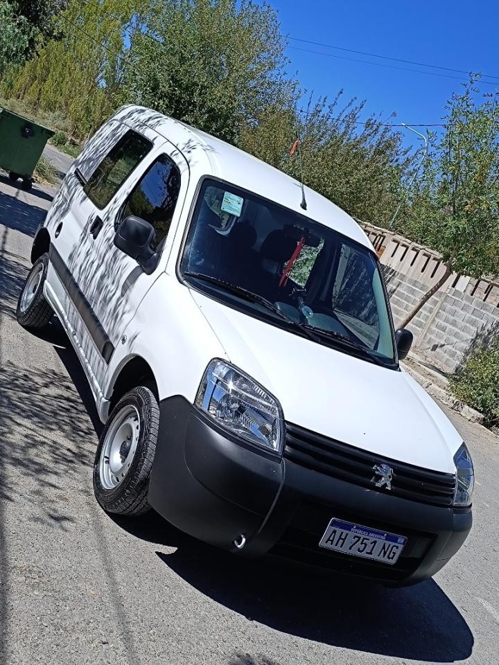 Peugeot Partner Ya Adjudicada