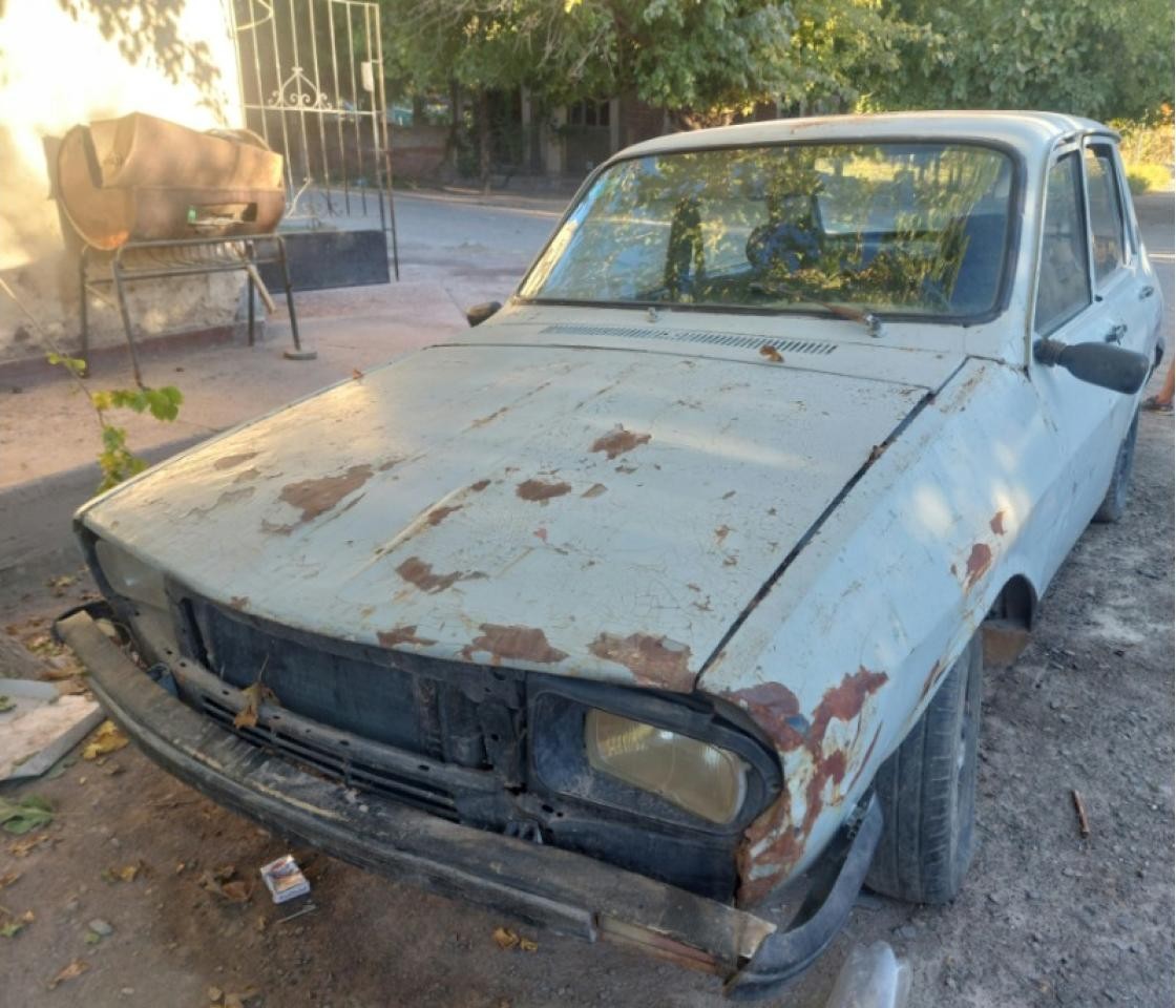 Renault R12 1986 Caja 5ta A Reparar