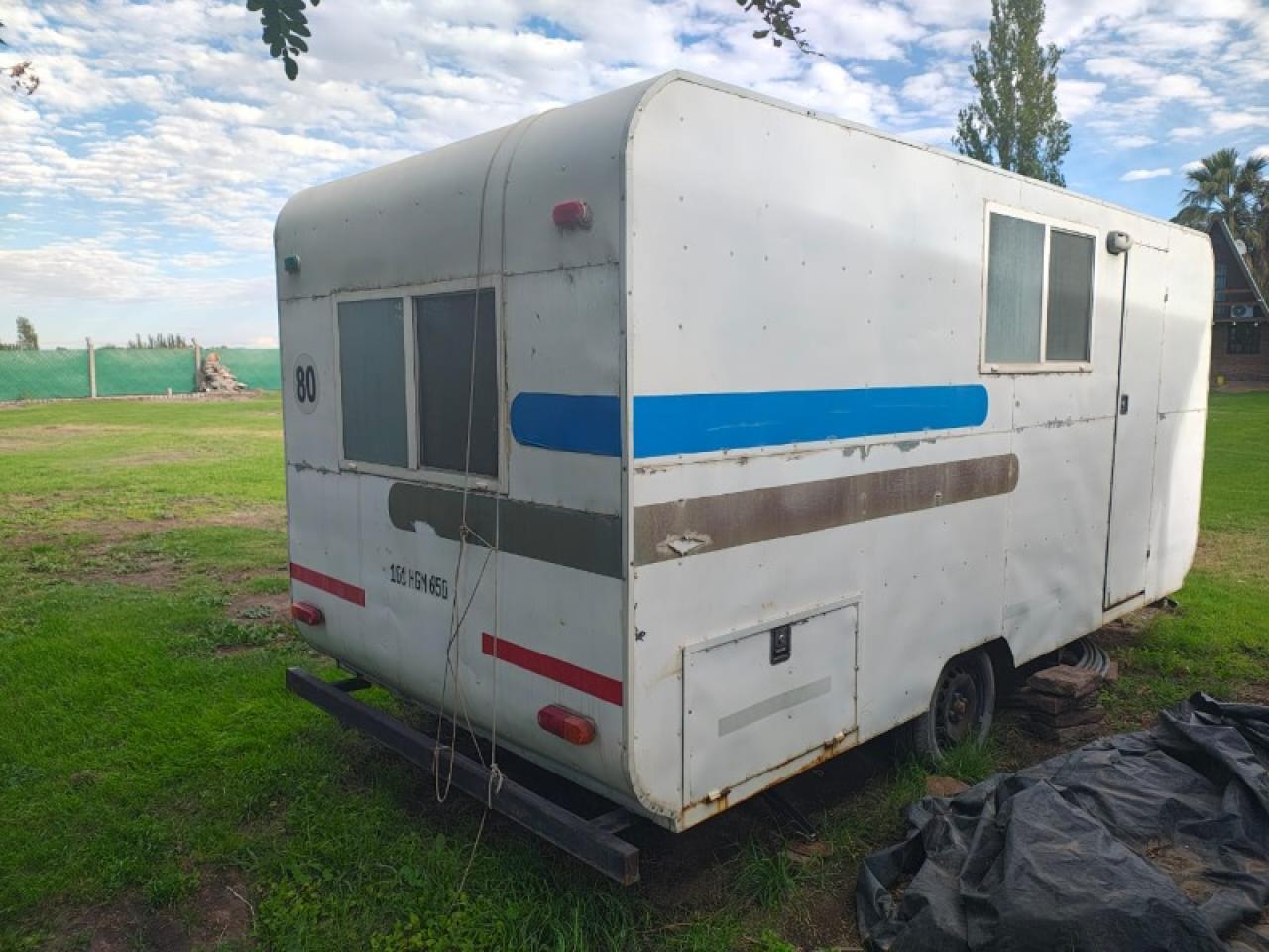 Casa Rodante Para 4 Personas - Leer