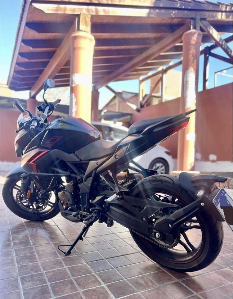 Voge 300 R 2024
