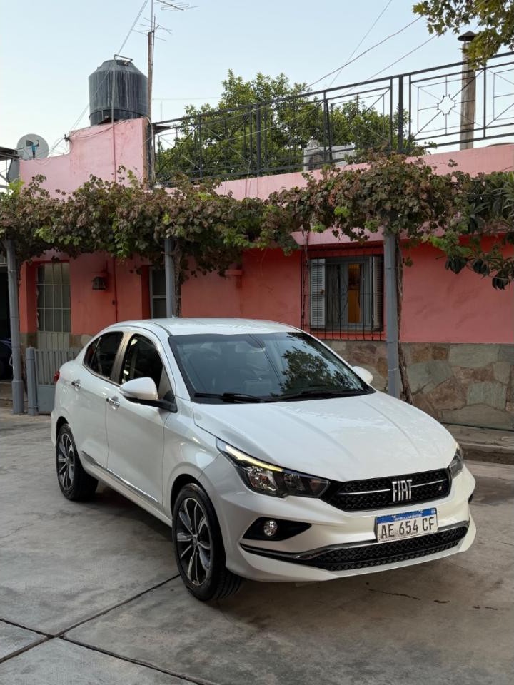Fiat Cronos Presicion 1.8 At 2021 47.000km Verdaderamente Impecable