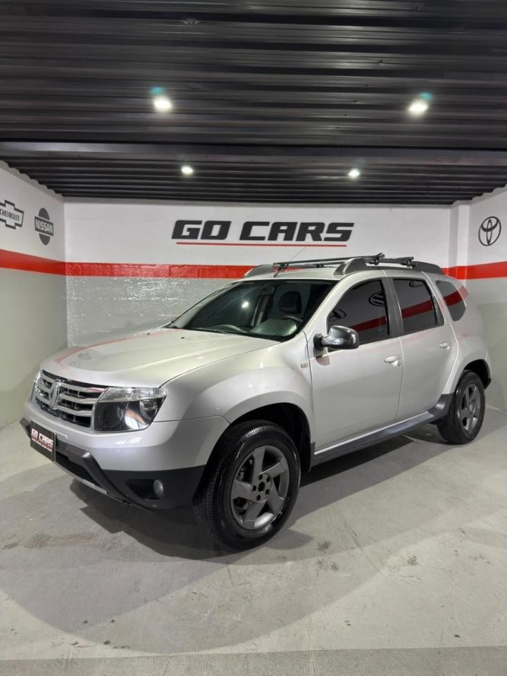 Renault Duster 2.0 Luxe Nav 2014 4x4 Glp