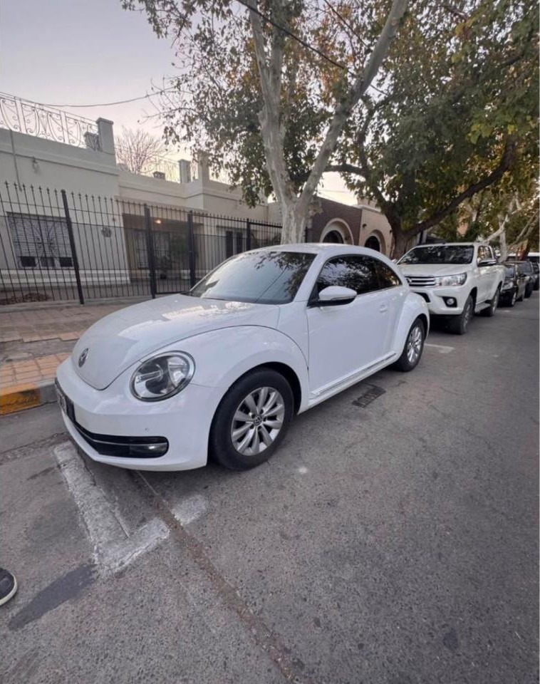 Vendo O Permuto The Beetle 2015 1.4 Tsi Dsg