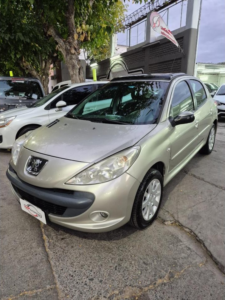 Peugeot 207 Xt 2009