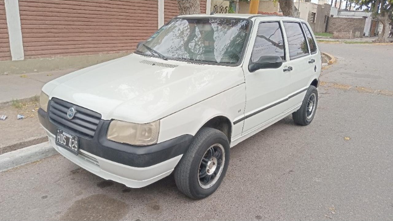 Fiat Uno Fire Muy Lindo 1.3. Recibo Moto Yamaha U Honda