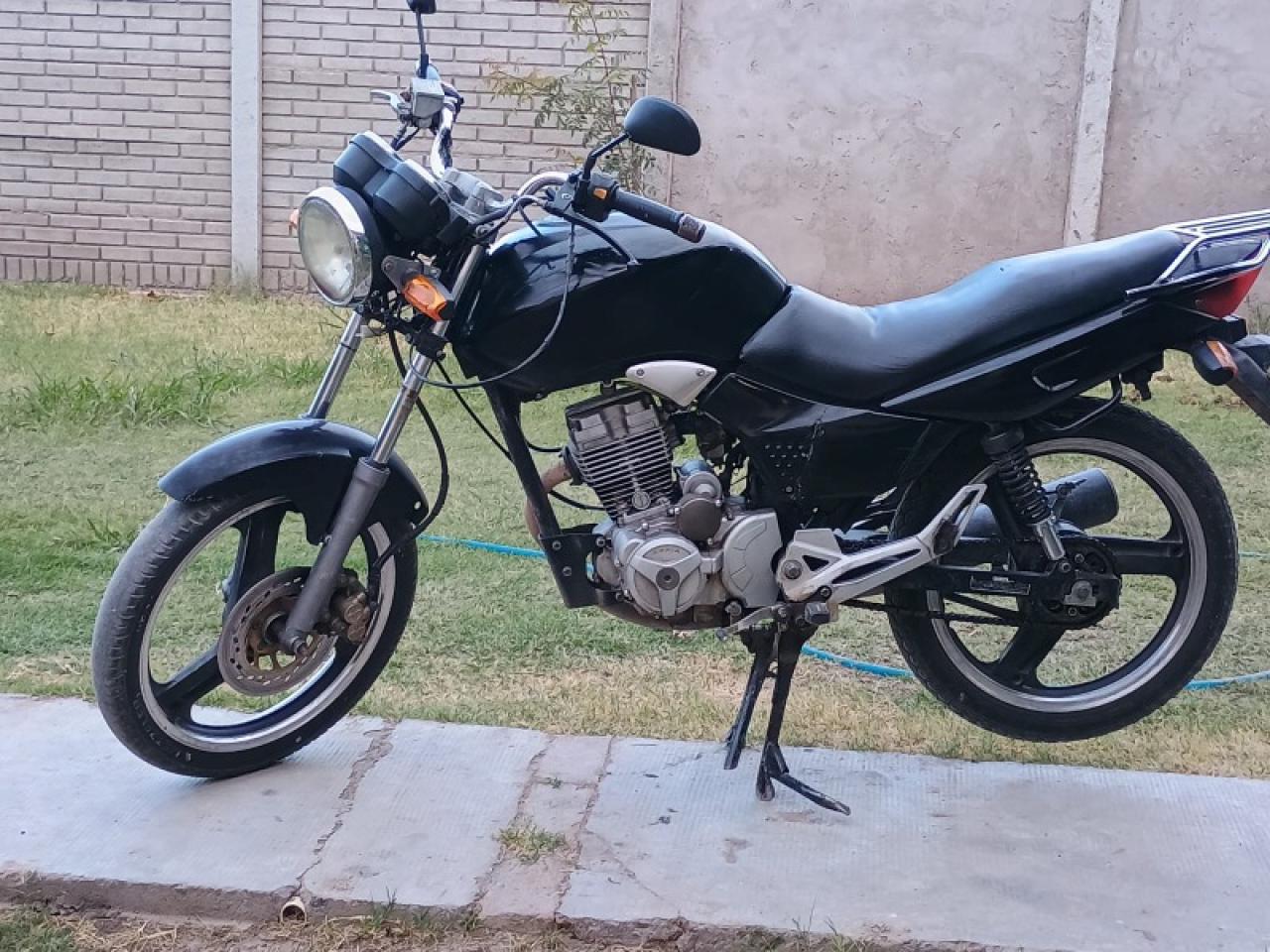Moto Appia Brezza 150 Cc Modelo 2014