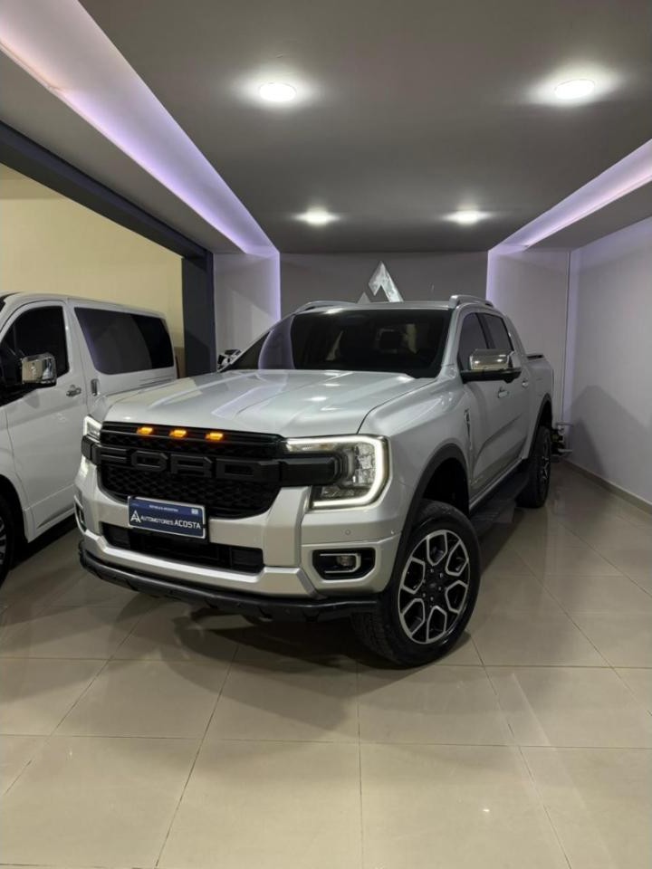 Ford Ranger Limited+ V6 4x4 2025 (4.200km)