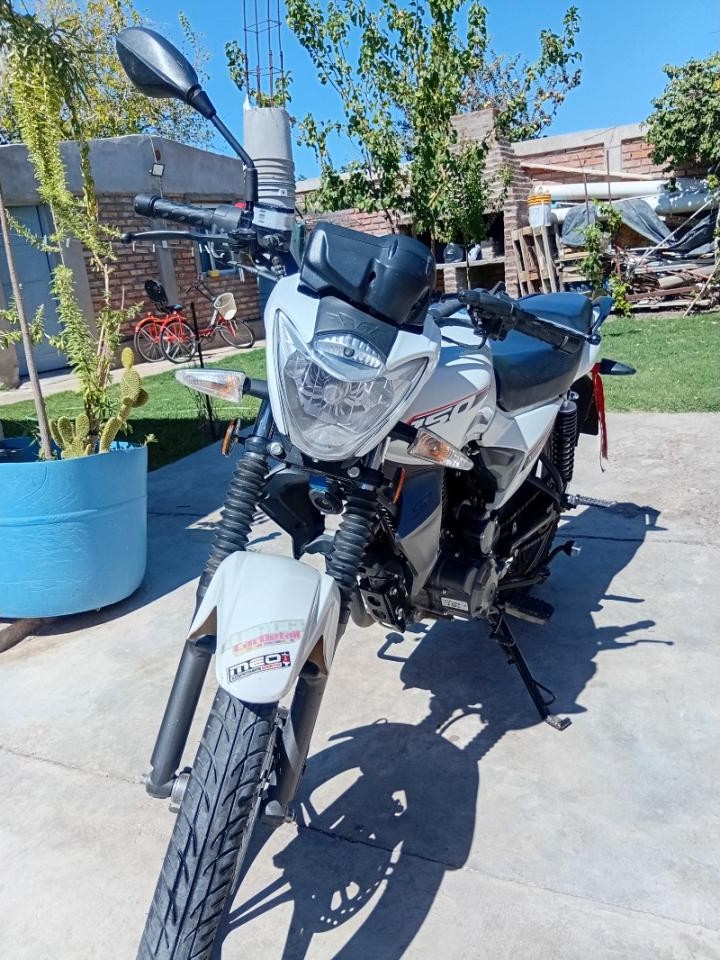 Moto Keeway 150 ( Se Vende Por Mudanza)