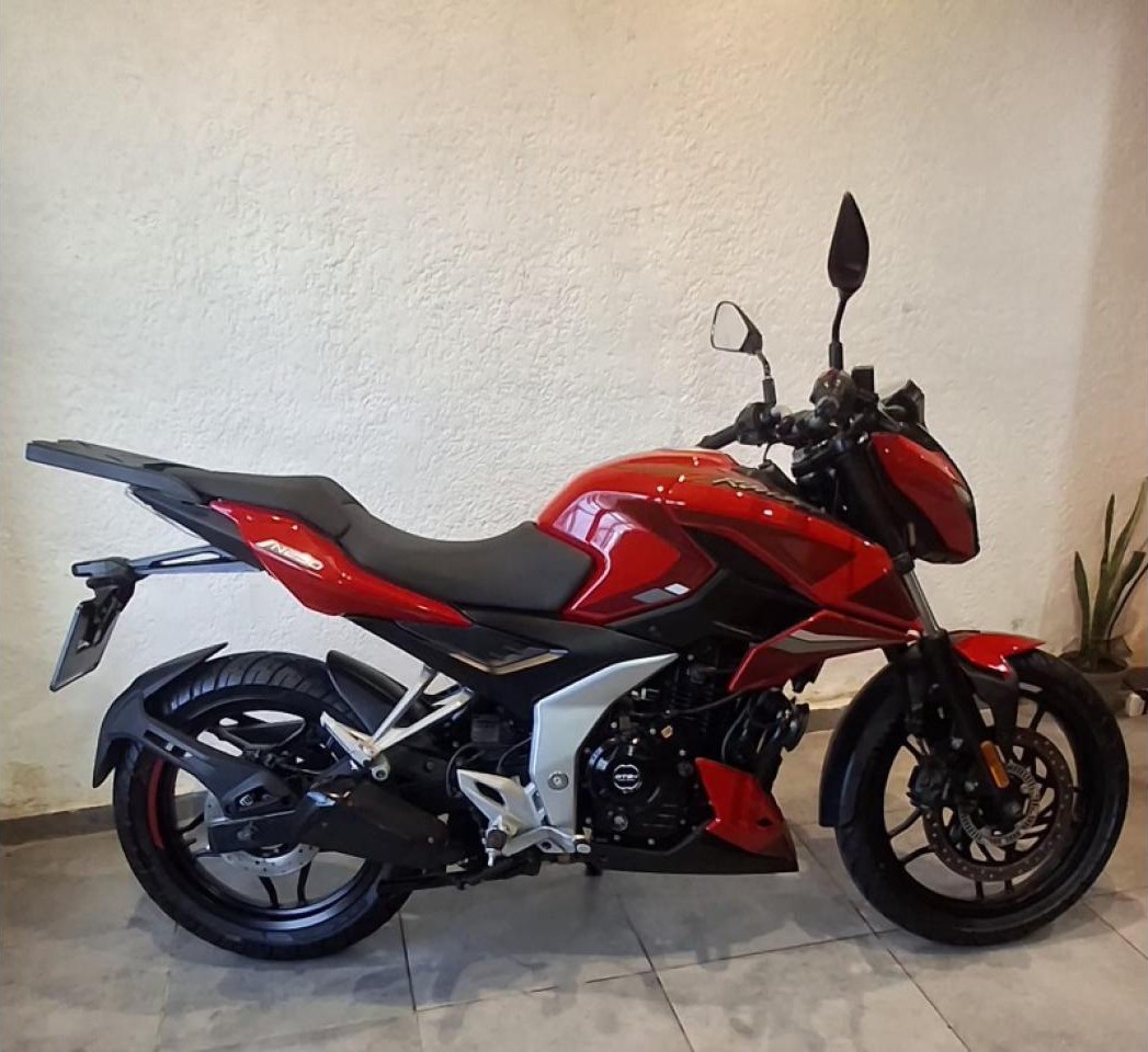 Bajaj Rouser N250  Unica Mano Solo 3.500 Km. Transferencia Incluida