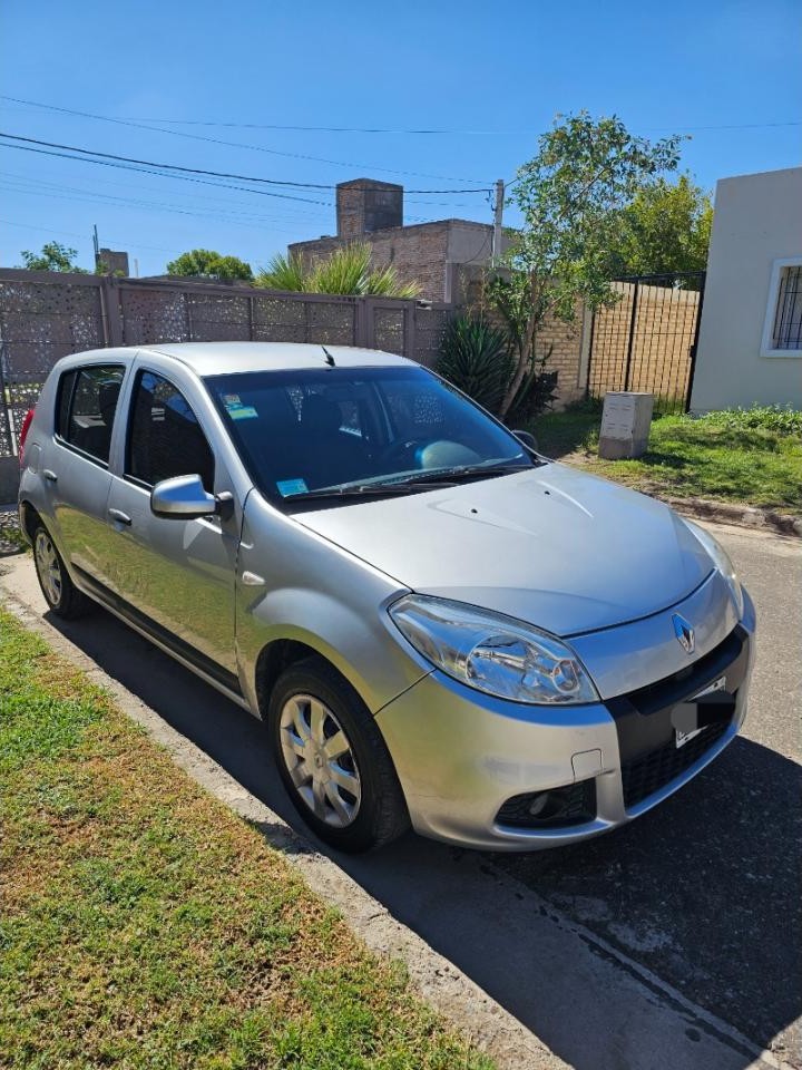 Renault Sandero 1.6 16v Confort. Impecable