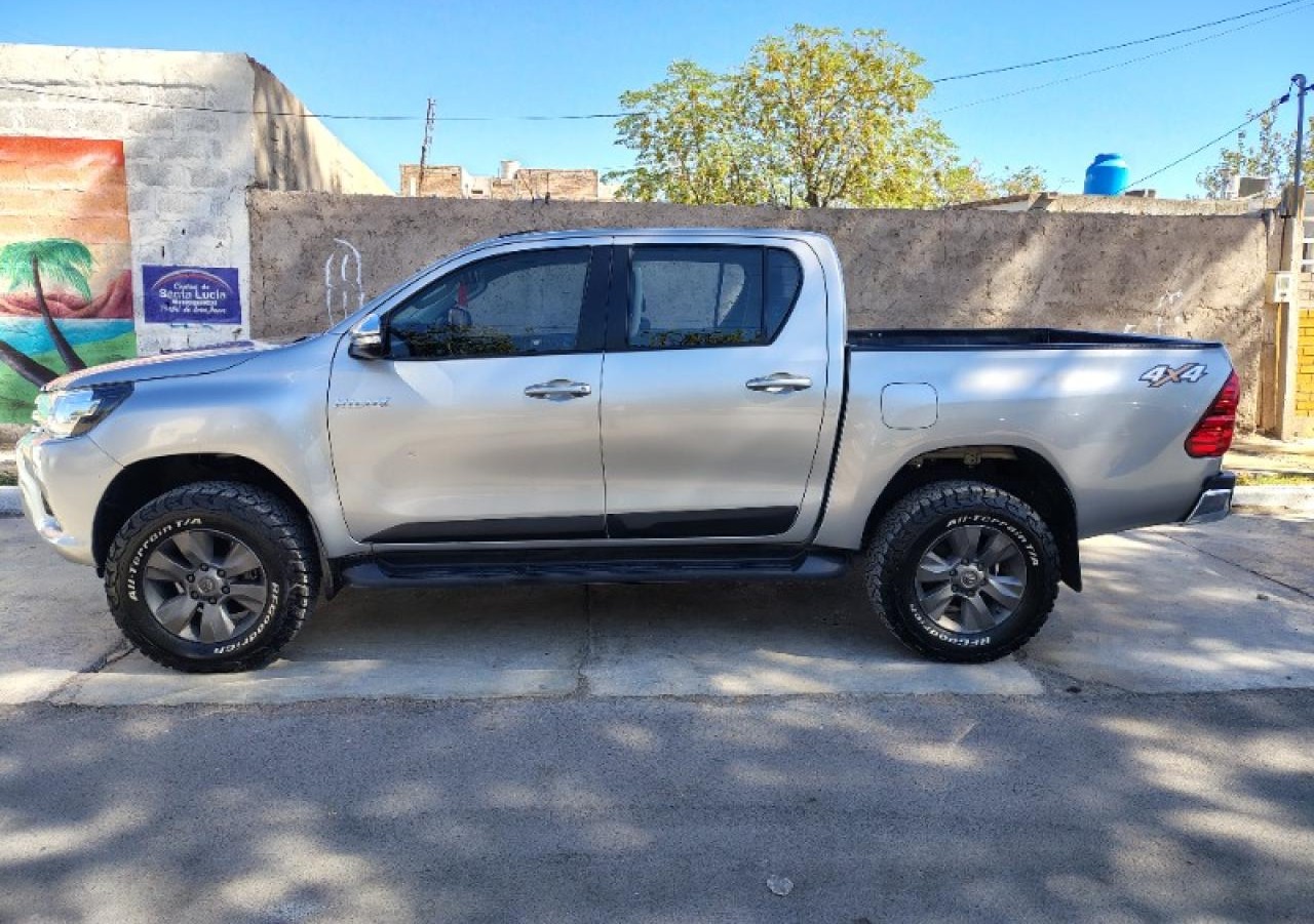 Hilux Srv 4x4 2.8