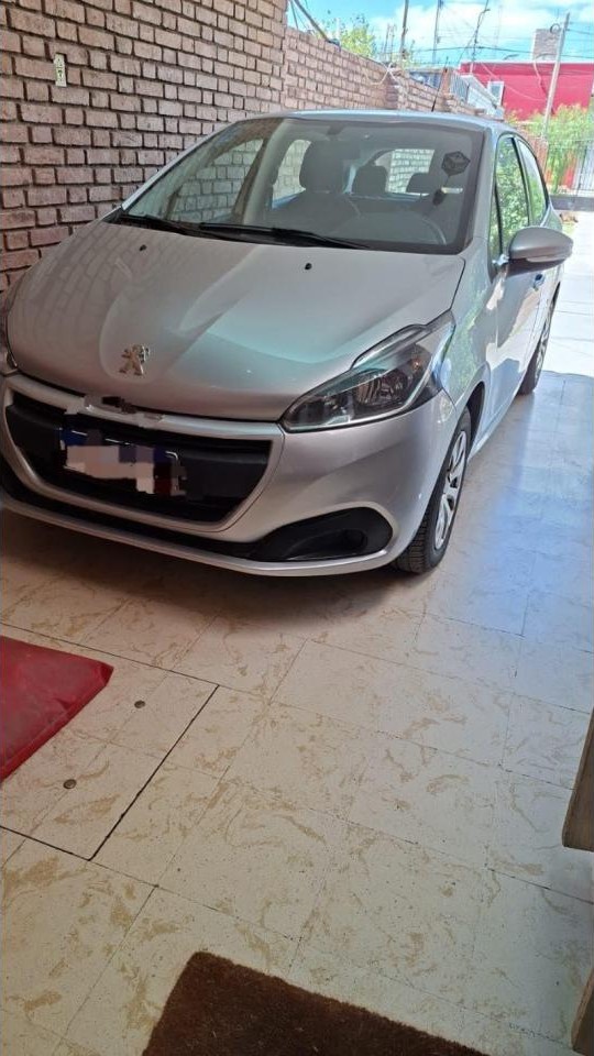 Peugeot 208 Impecable. 2019 (únicos Dueños)