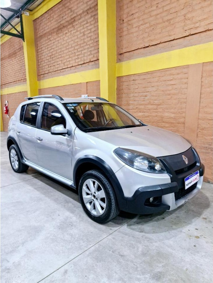 Sandero Stepway 2012 Gnc  Permuto Financio
