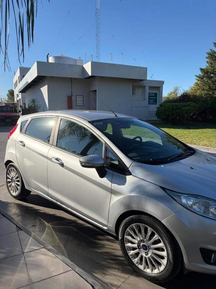 Ford Fiesta Kinetic Se 2016