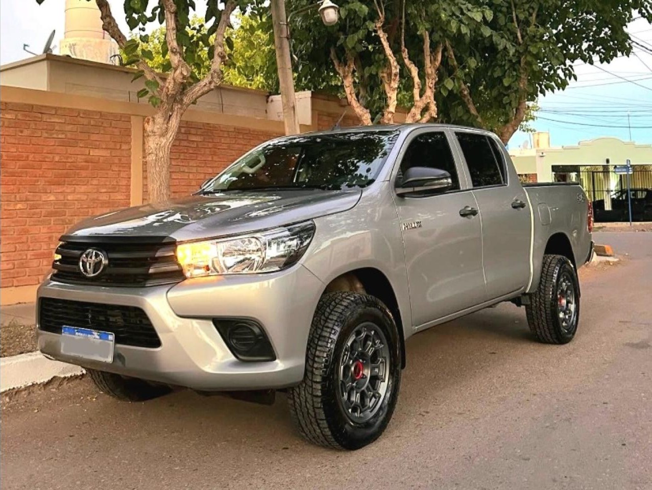 Toyota Hilux 2022 4x4 - Impecable - Accesorios Premium Y Documentación Al Día - Primera Mano