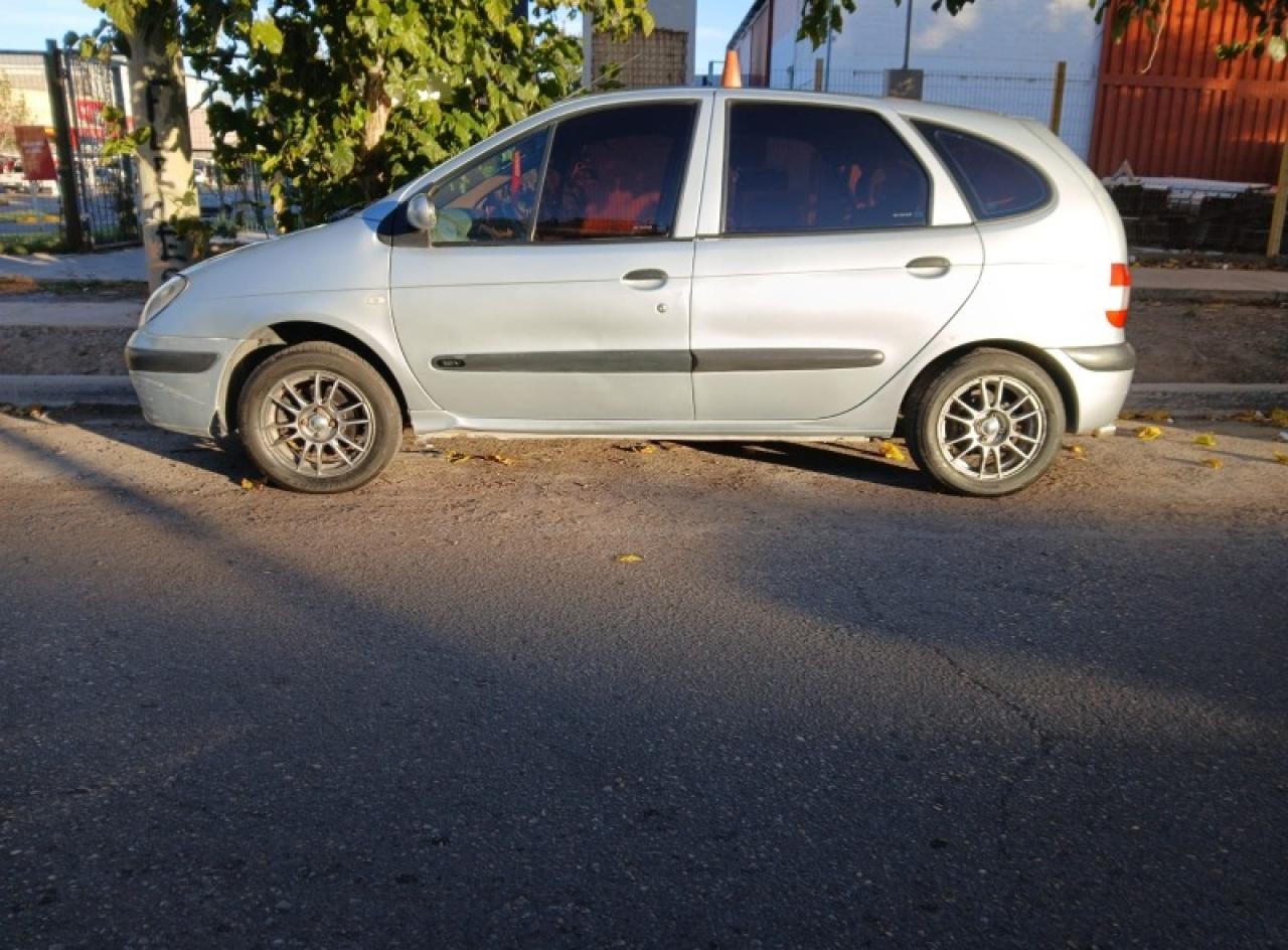 Miniatura 3