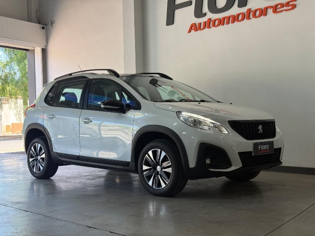 Peugeot 2008 Sport At Impecable Con Solo 24 Mil Kms