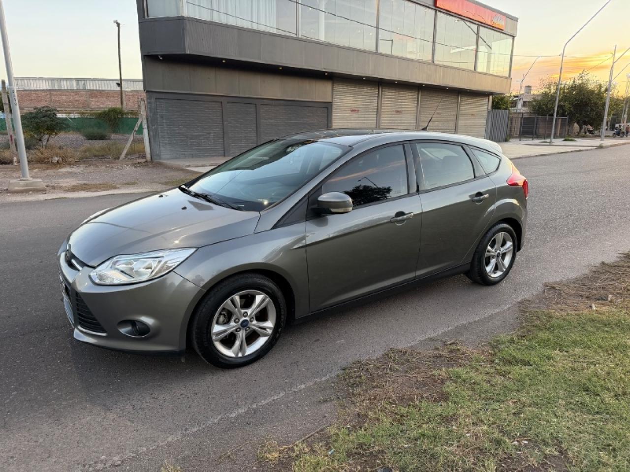 Ford Focus S 2015 Impecable Financió Permuto