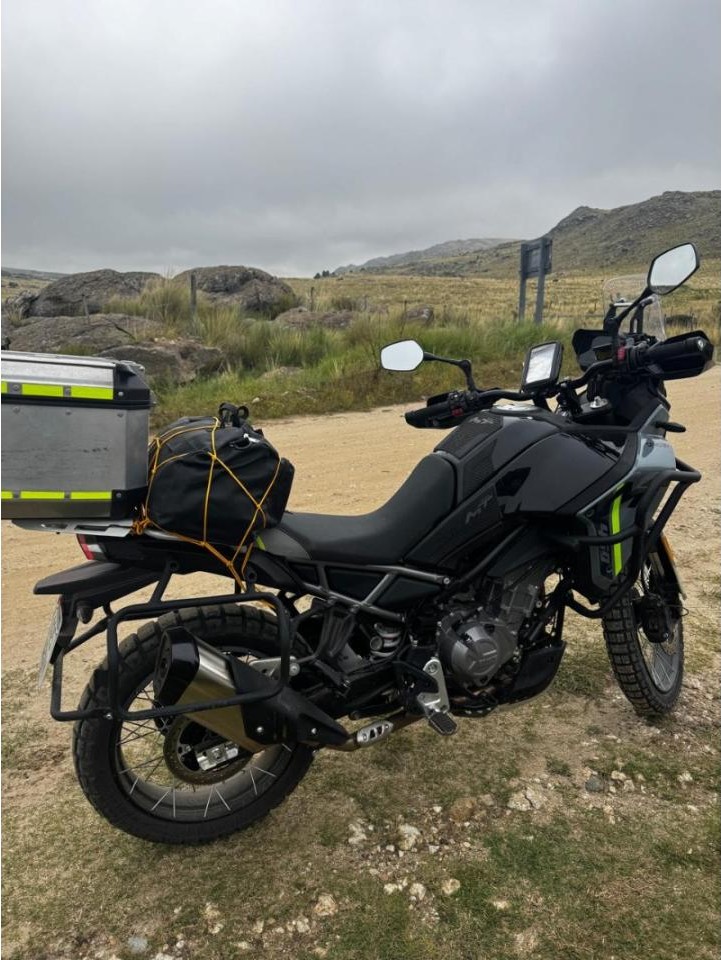 Cfmoto 450 Mt 2025, 2.500km, Varios Accesorios