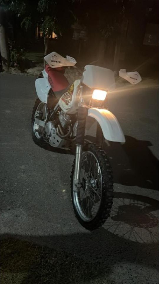 Honda Xr 250 R Cc ..... Modelo 1999