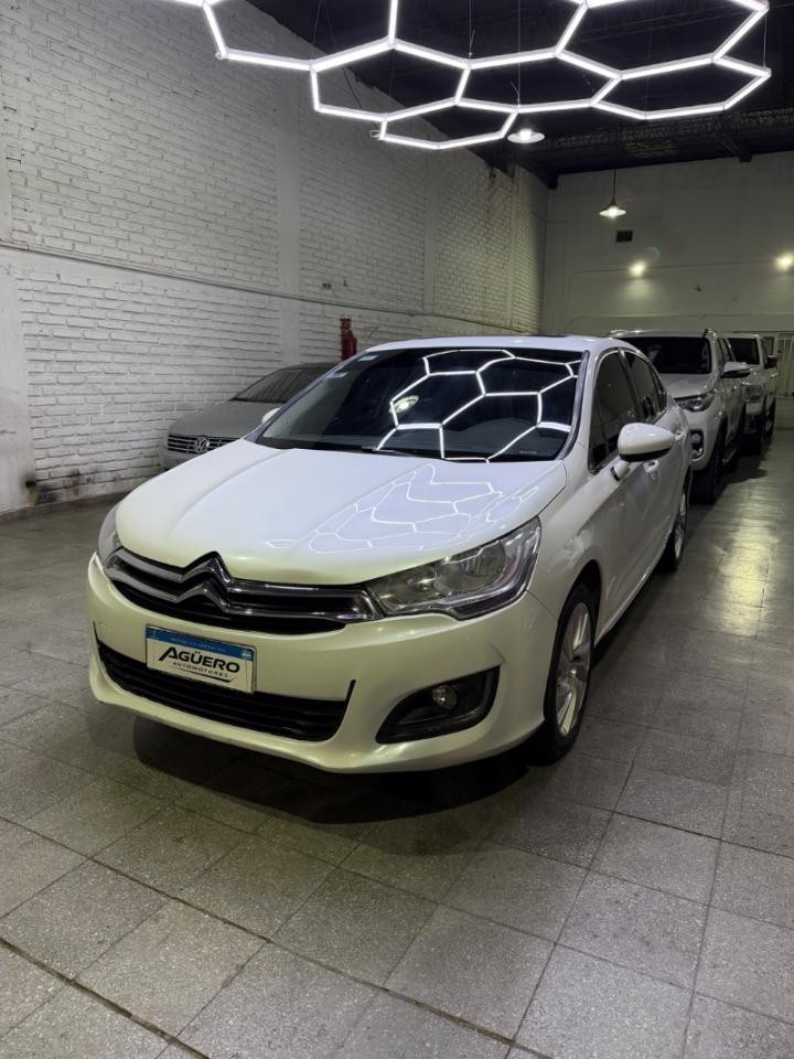 Citroen C4 Lounge 2018 1.6 Hdi Feel Pack