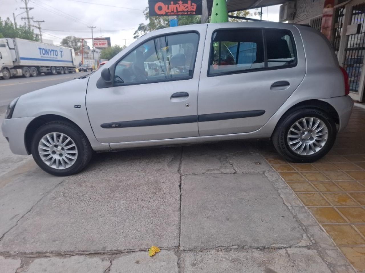 Renault Clio Full 2012