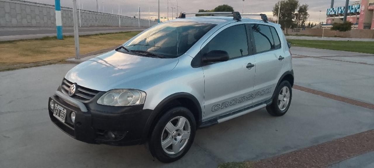 ✅ Volkswagen Crossfox Impecable. Con Transferencia Incluida
