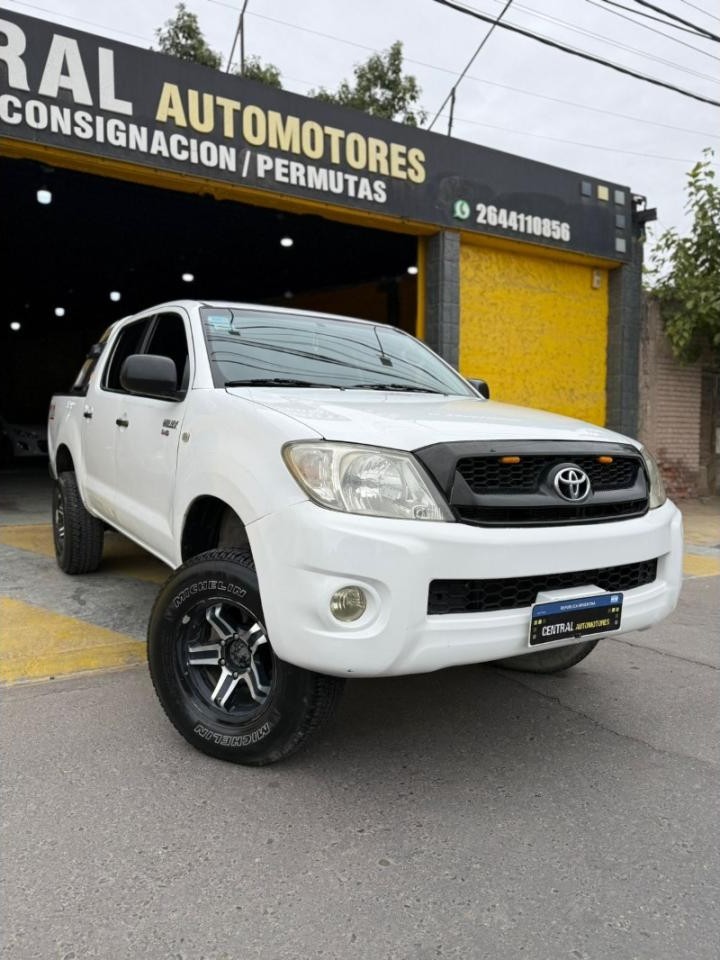 Toyota Hilux Dx 2009