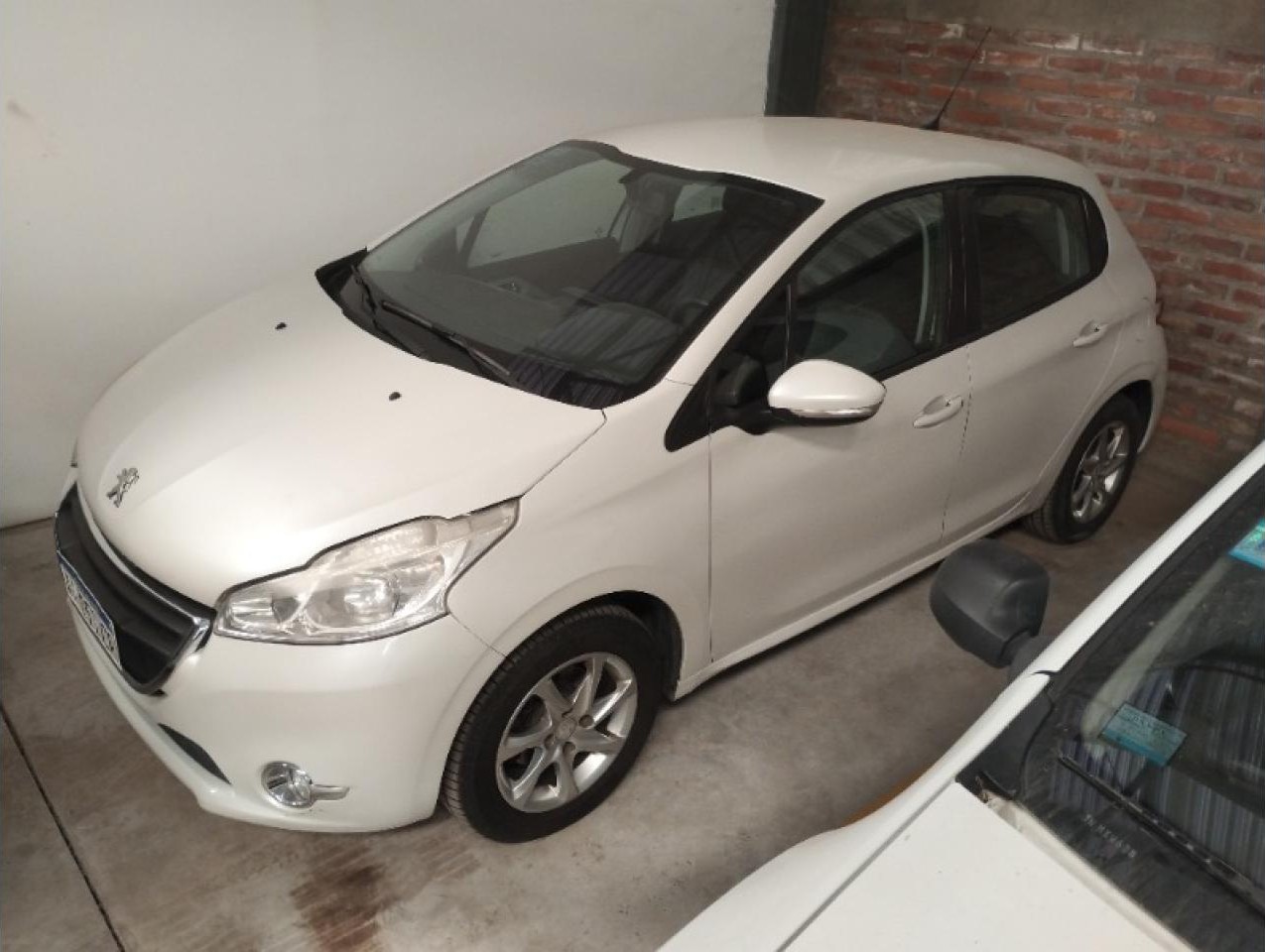 Peugeot 208 Touchscreen 1.5 Modelo 2016