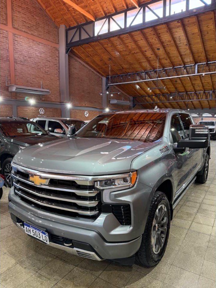 Chevrolet Silverado High Country 2025