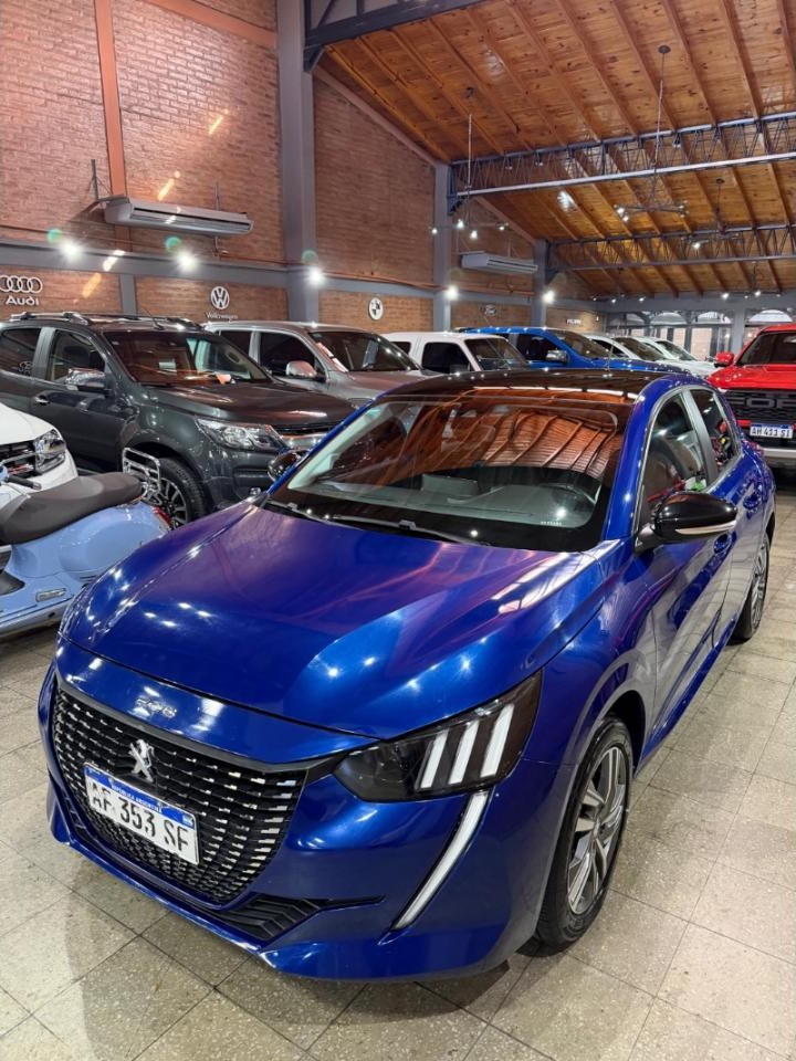 Peugeot 208 2022 Feline Triptronic