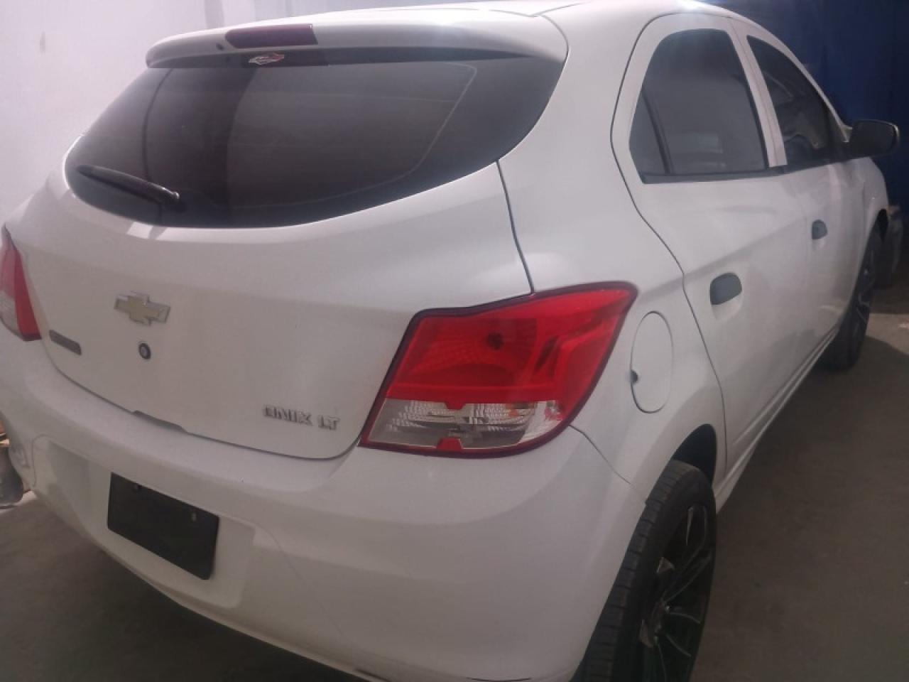 Chevrolet Onix Lt Modelo 2013
