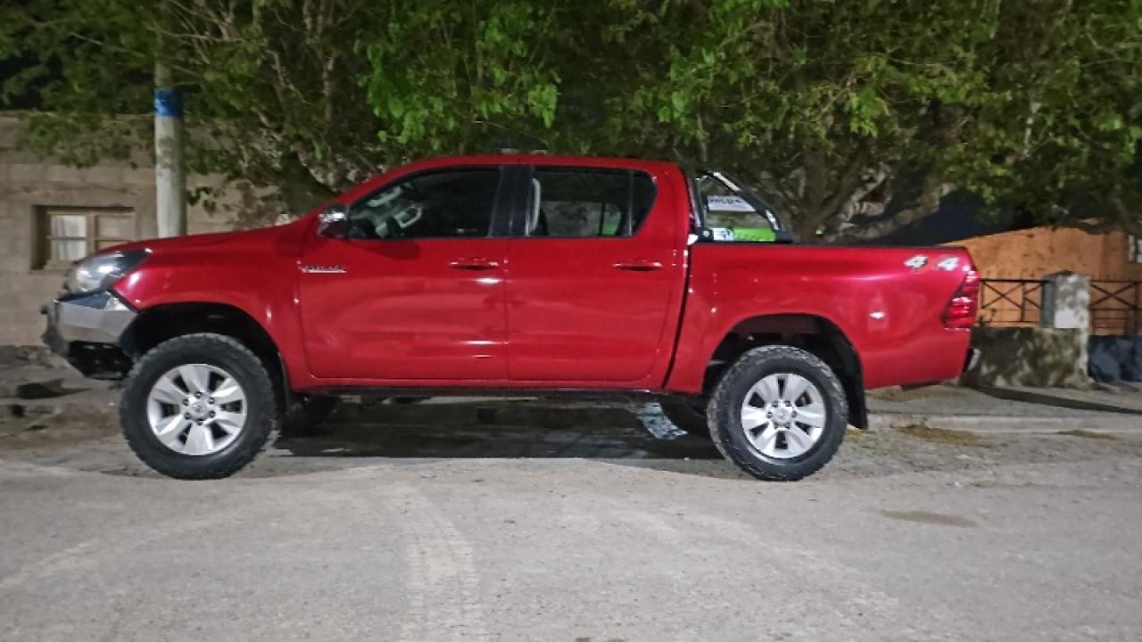 Toyota Hilux Sr 4x4 2017