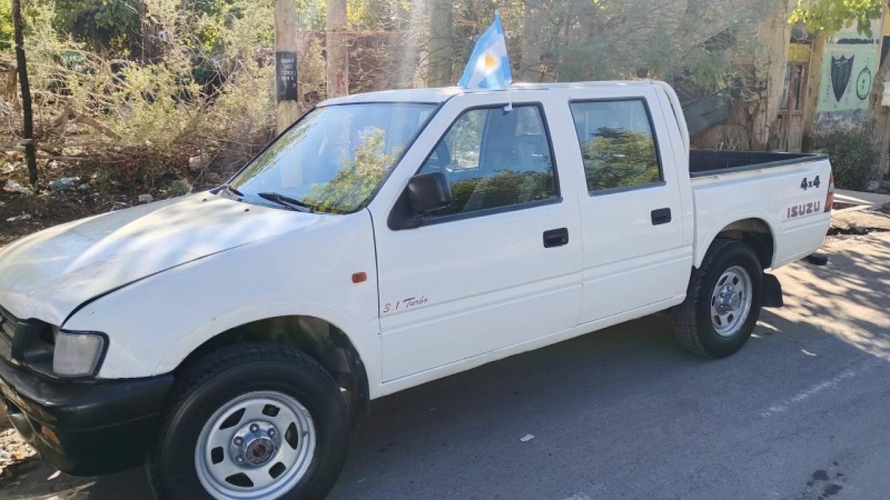 Isuzu Pick Up 1999 3.1