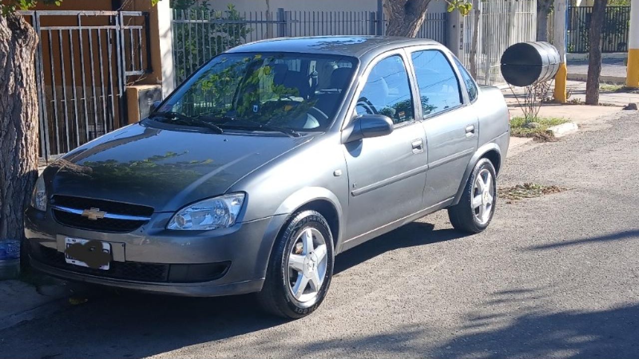 Chevrolet Classic Lt Full 2011 Nafta Impecable
