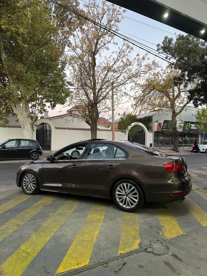 Volkswagen Vento Tsi 2.0