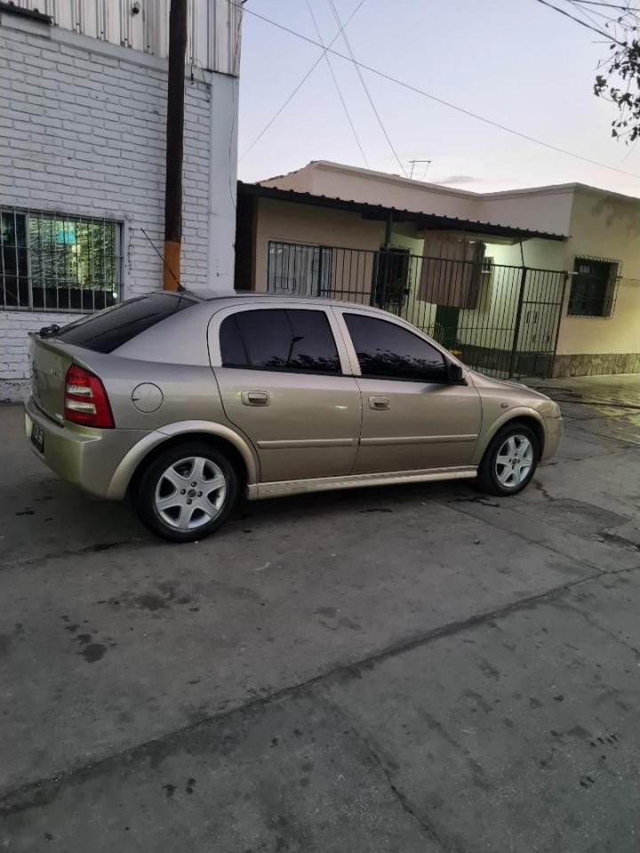 Chevrolet Astra 2.0 Gl 2006