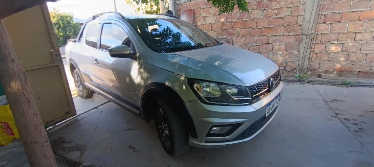 Volkswagen Saveiro Cross 2017 Full 87mil Kilómetros