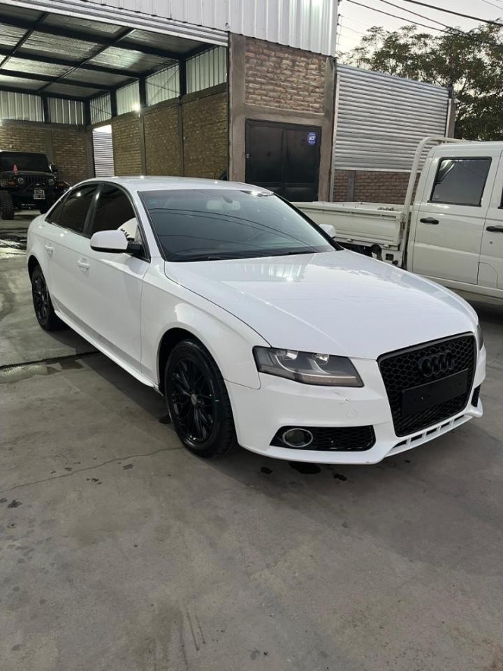 Vendo Audi A4 2.0 Tdi Mod 2009