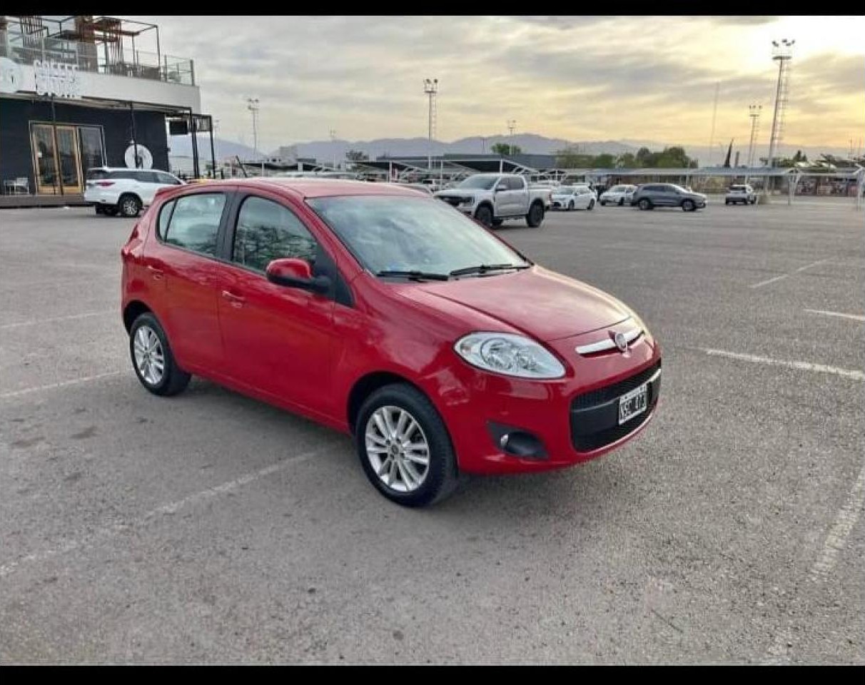 Fiat Palio Attractive 1.6 2014