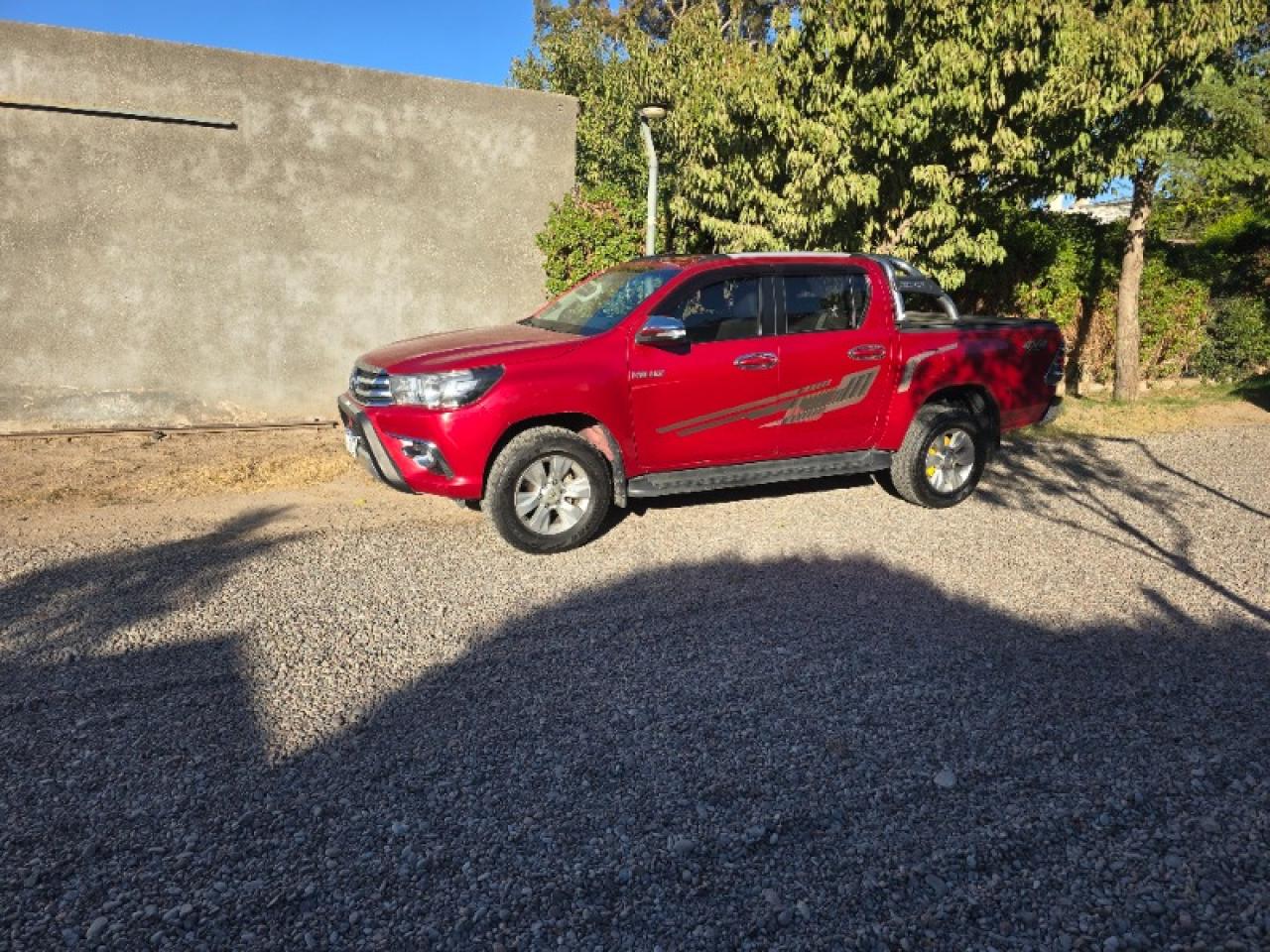 Toyota Hilux D/c 2016 Srv 4x2 2.8 Mt Muy Buen Estado