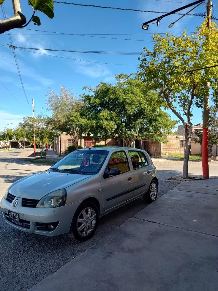 Miniatura 10