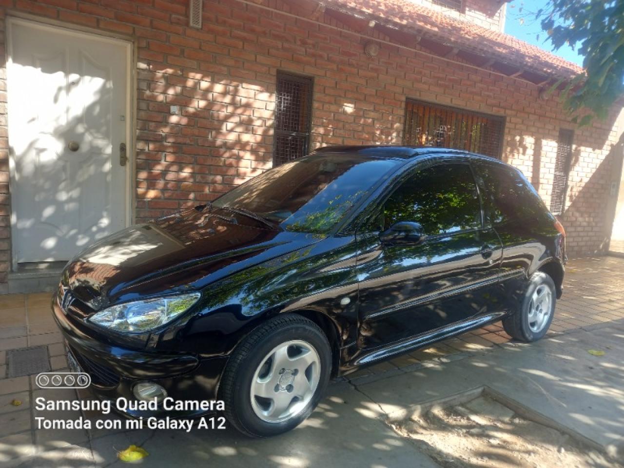 Peugeot 206 1.6  Nafta  Xs