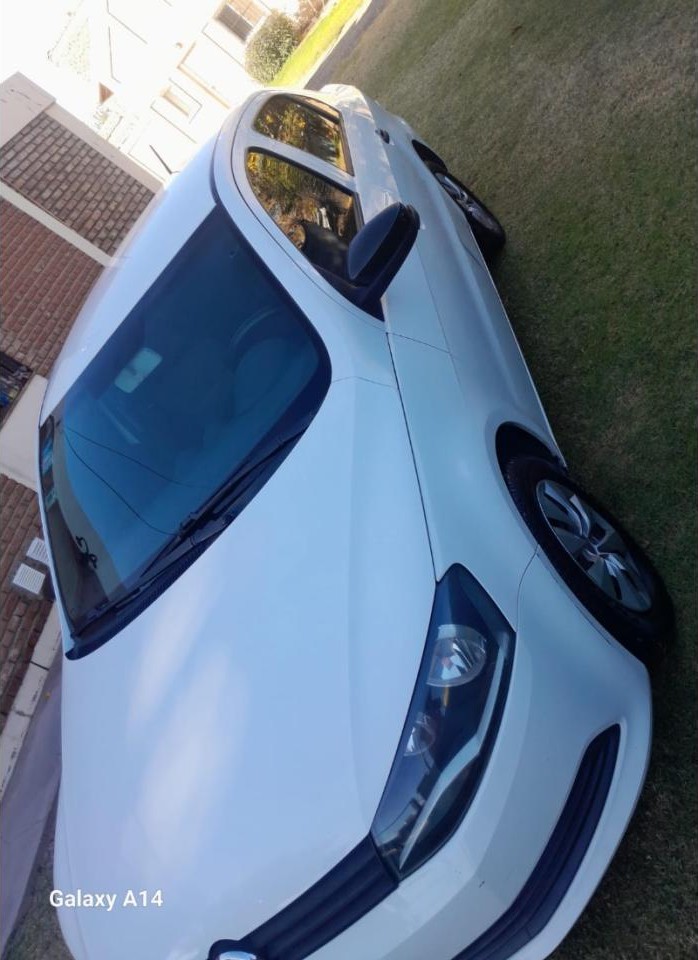 Volkswagen Voyage 2013 Comfortline 1.6