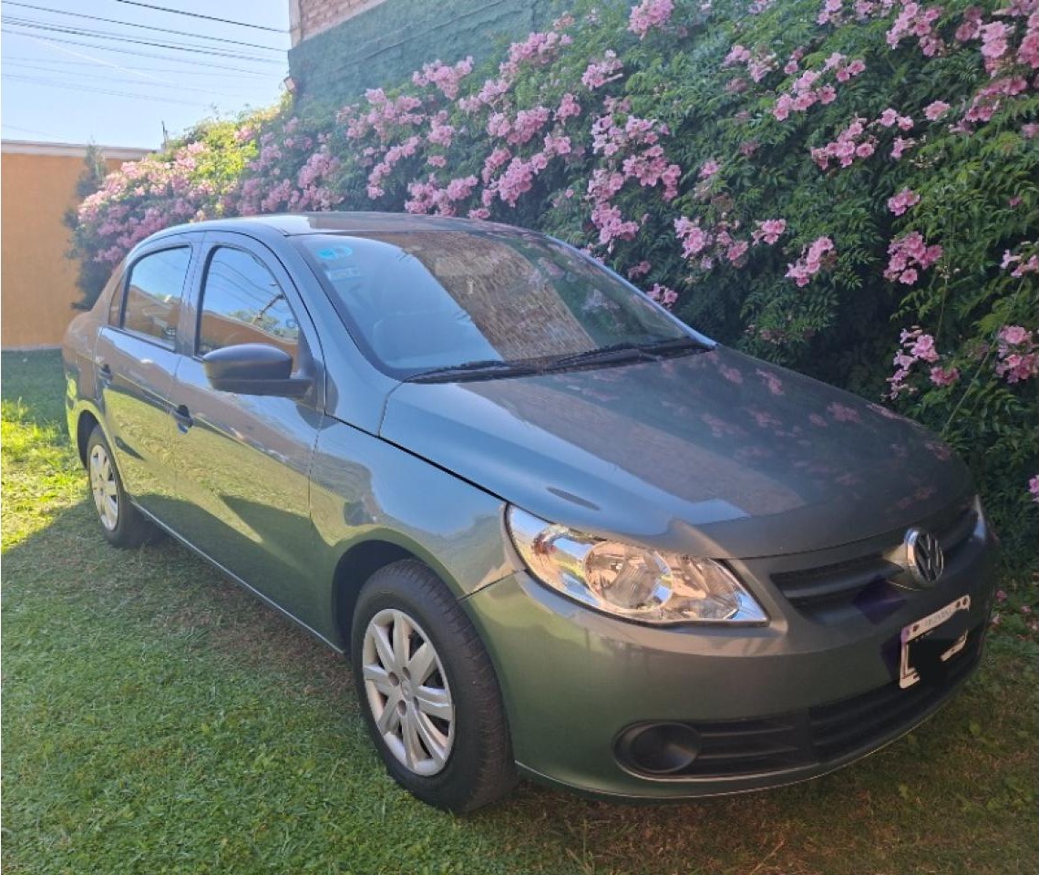Volkswagen Voyage 2012 Impecable 127.000 Km Gnc 5ta Generación